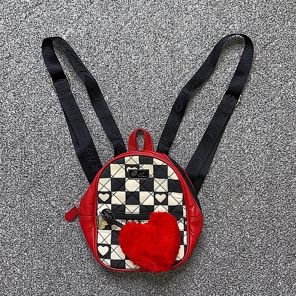 Luv Betsey Betsey Johnson Kids Mini Heart Book-bag - Picture 1 of 15